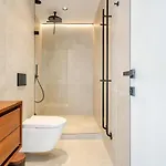 Beachfront Skyline Retreat * Ostende