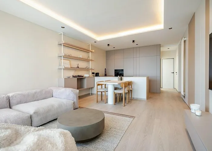 Apartment Beachfront Skyline Retreat *