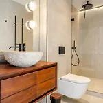 Beachfront Skyline Retreat דירה אוסטנדה